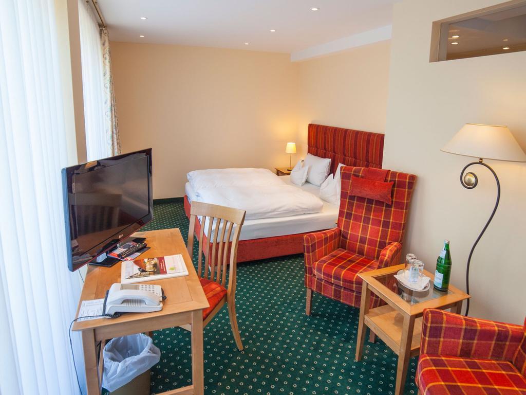 Landhotel Der Schwallenhof Bad Driburg Εξωτερικό φωτογραφία